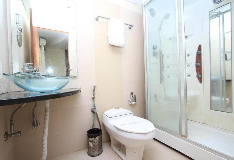 هتل Townhouse Jp Residency Near Delhi Airport