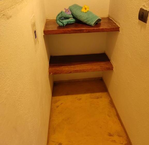 پانسیون Cabañas Luna Escondida