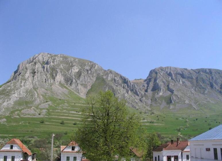 پانسیون Casa Kelemen Irén