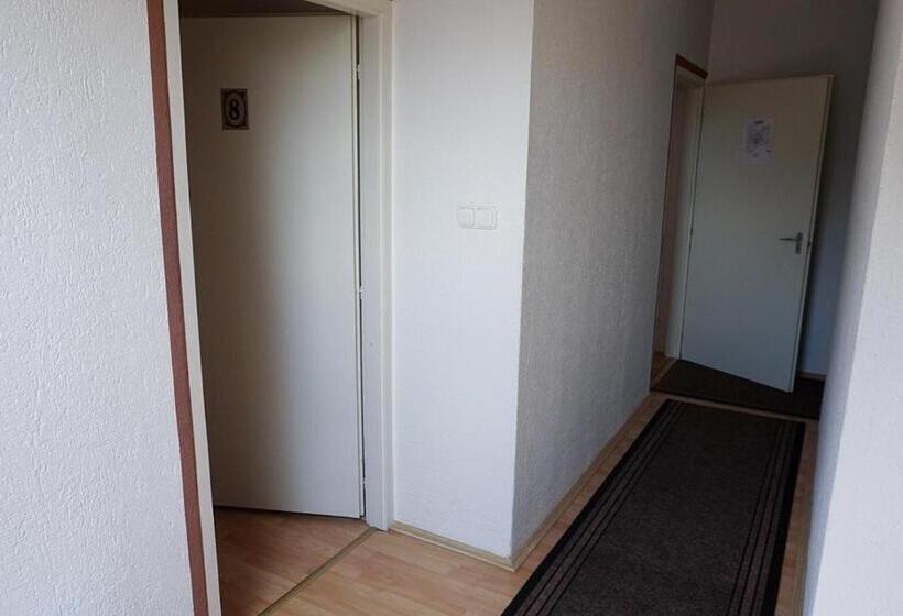 צימר Berg Szállás