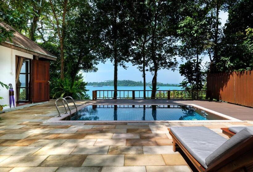 Captain Hook Resort @koh Kood