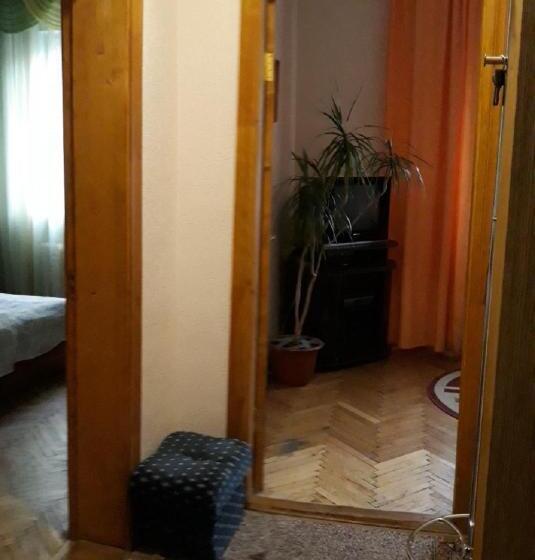 Hotel сонячна