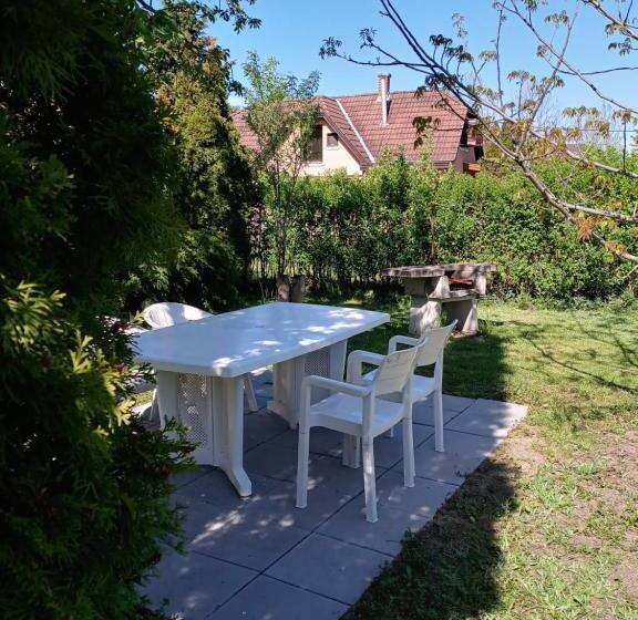 פנסיון All Inn Köre