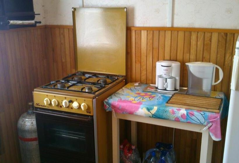 פנסיון All Inn Köre