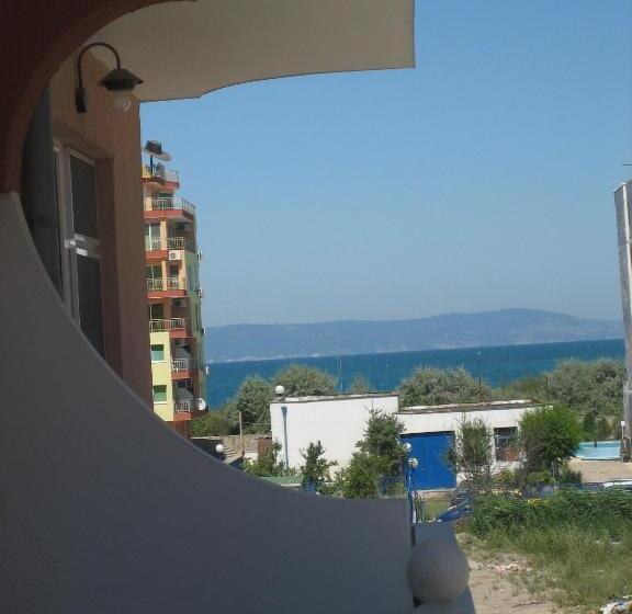 پانسیون Guest House Orchidea