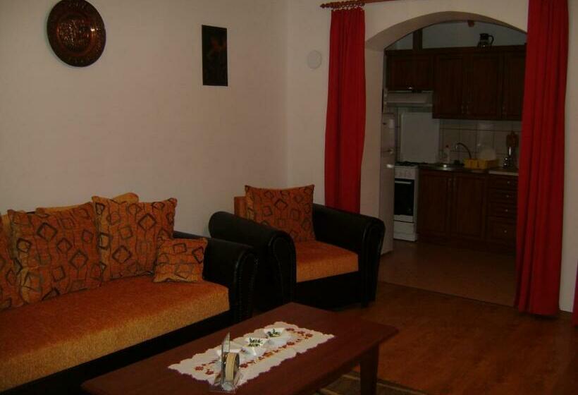 פנסיון Kőhíd Vendégház