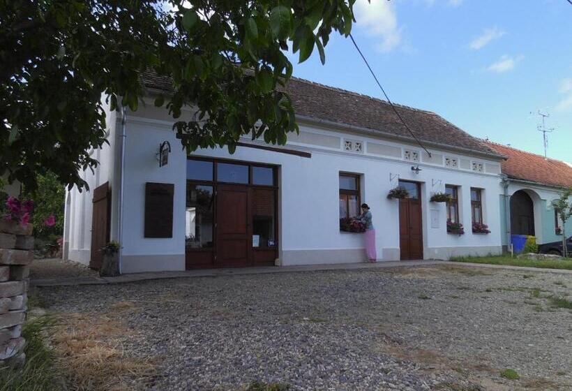ペンション Srdečná   Rodinný Penzion A Restaurace