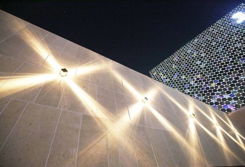 Asan Hotel Cube