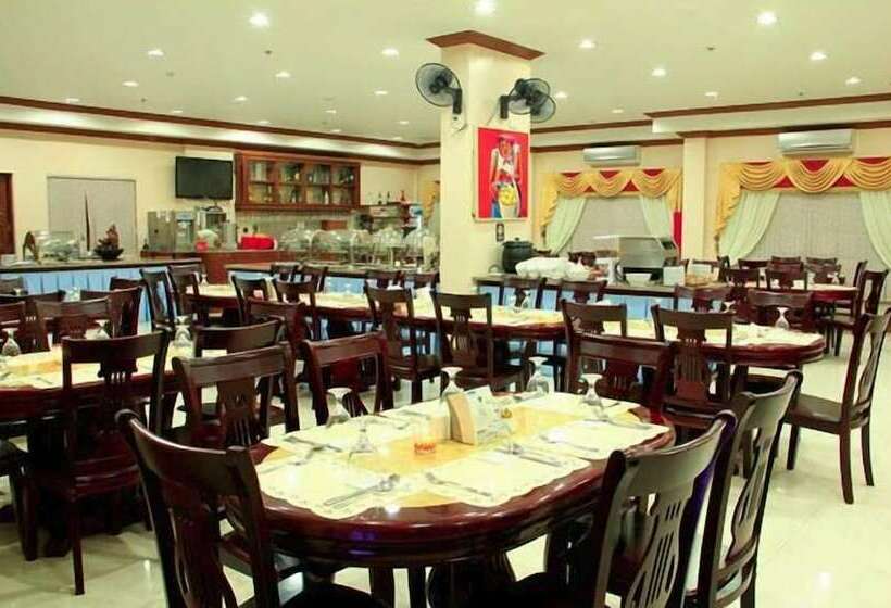 酒店 Estrellas De Mendoza Playa Resort