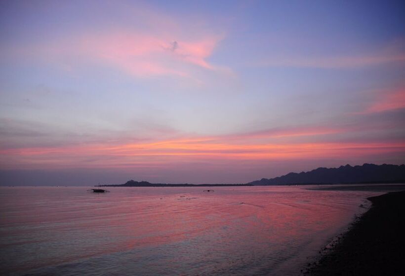 בית מלון כפרי Nabulao Beach And Dive Resort