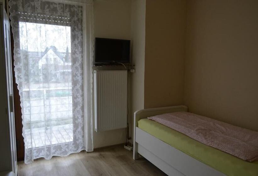 فندق Pension Highway Bünde