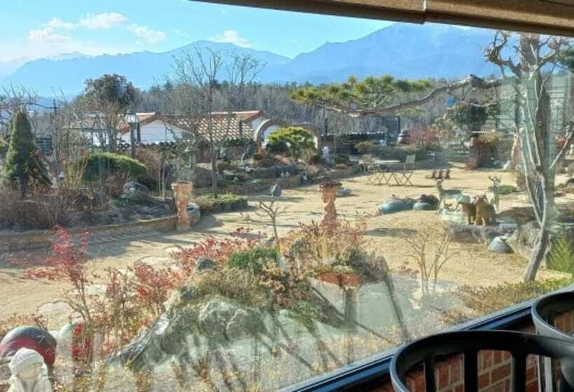 فندق Goseong Heim Bella Pension
