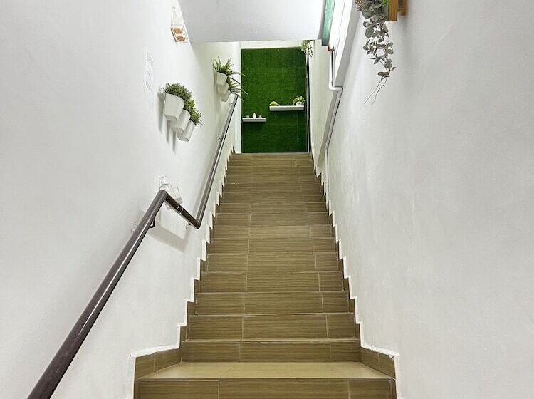 هتل Homestay55