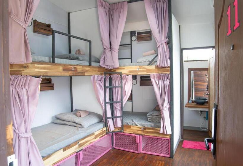 هتل K Bunk Hostel Pai Walking Street