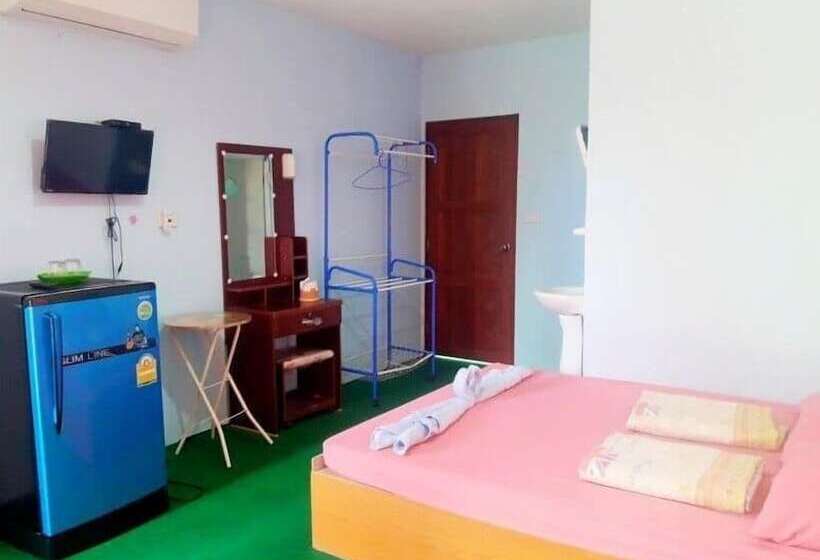 هتل Ban Chomlay Resort Satun