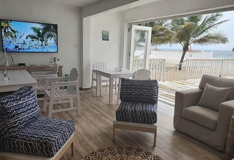 هتل Jara Beach Resort