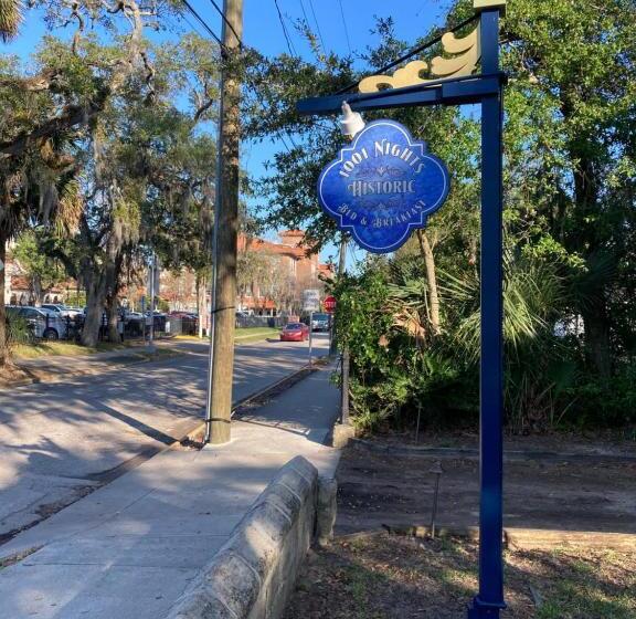 1001 Nights Historic Bed And Breakfast Adults Only