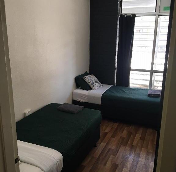 فندق صغير Youth Shack Backpackers Darwin