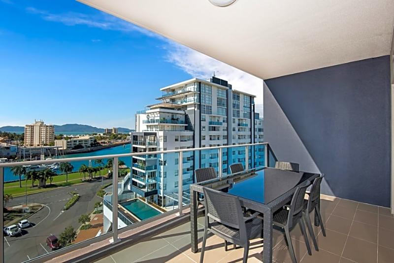 Allure Hotel & Apartments