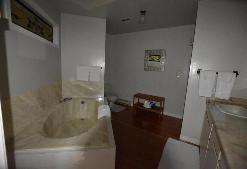 צימר Ocean Wilderness Inn
