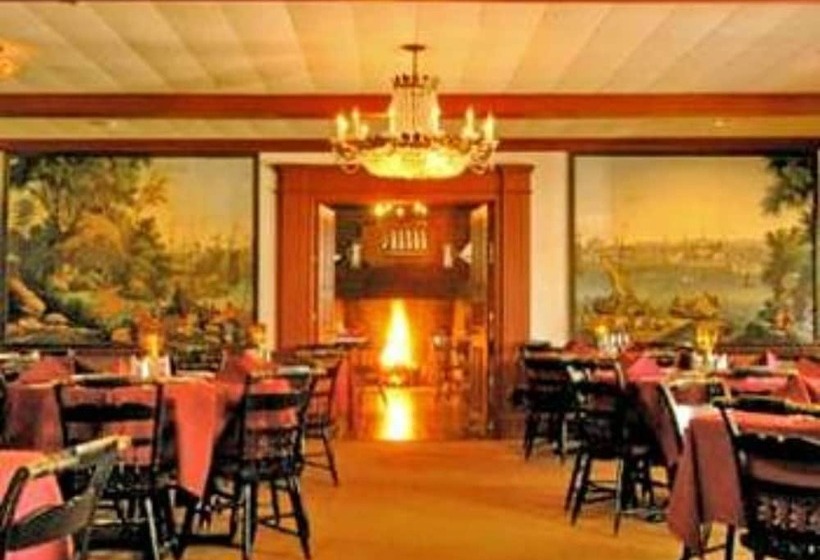 צימר The Robert Morris Inn