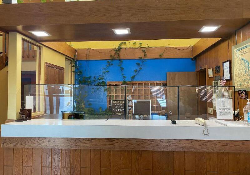 هتل America S Stay Inn Stewartville