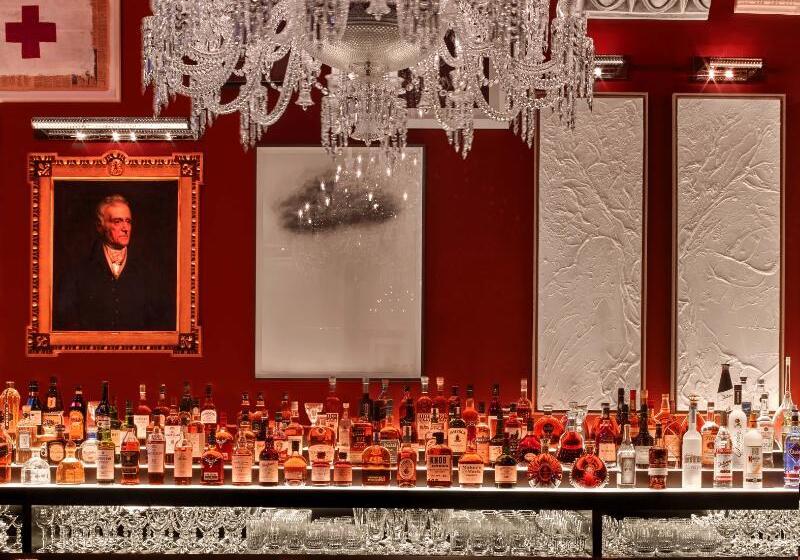 Fotos del hotel Baccarat Hotel And Residences New York:  14