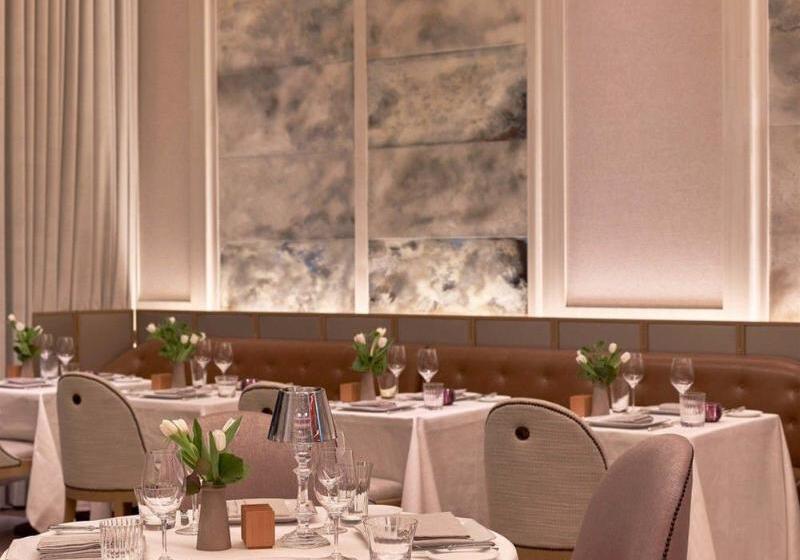 Fotos del hotel Baccarat Hotel And Residences New York:  25