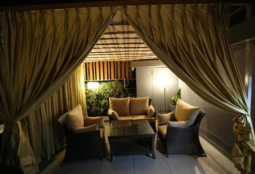 فندق City Heart Premium