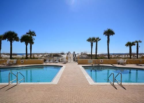 Hotel Emerald Isle Resort