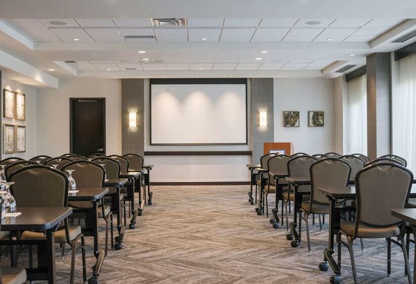 هتل Hyatt Place Buffalo / Amherst, Ny