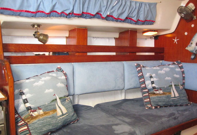 Hotel Key West Sailing Adventure With Sunset Charter Included