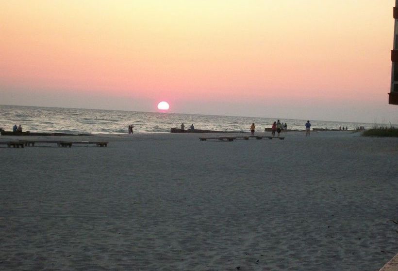 فندق Las Brisas Condominiums