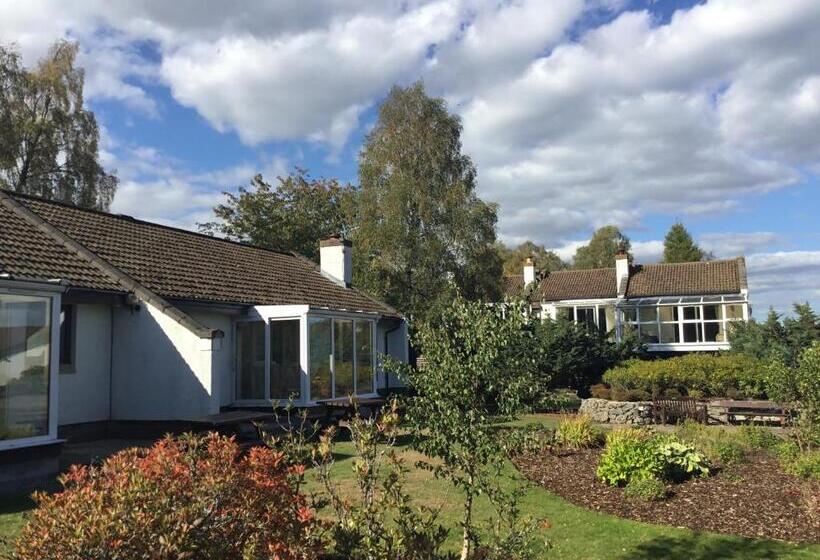 هتل Macdonald Spey Valley Resort