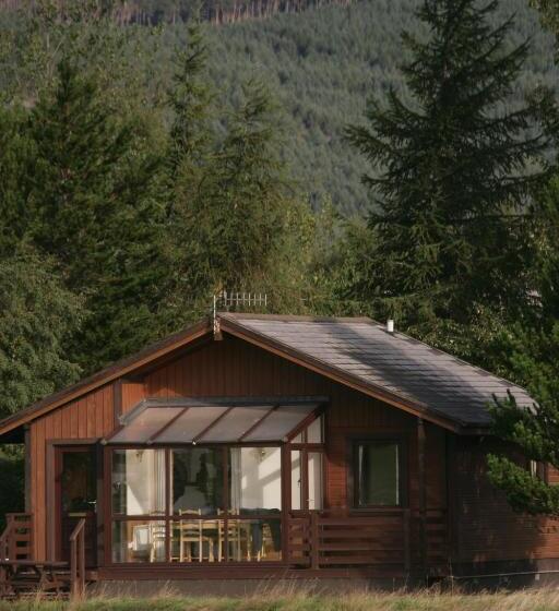 هتل Macdonald Spey Valley Resort