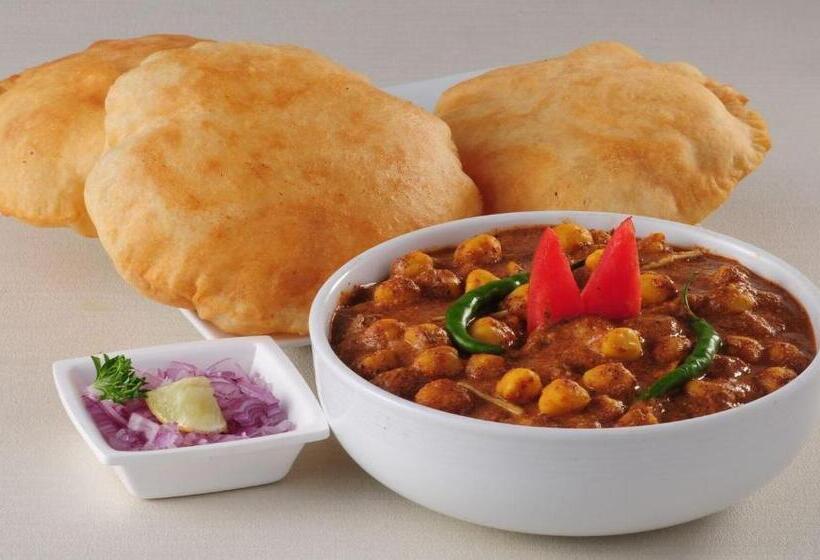 Fabhotel Prime Chennai Deluxe