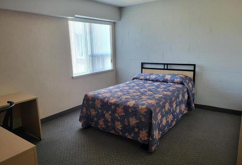 هتل Residence & Conference Centre   Windsor