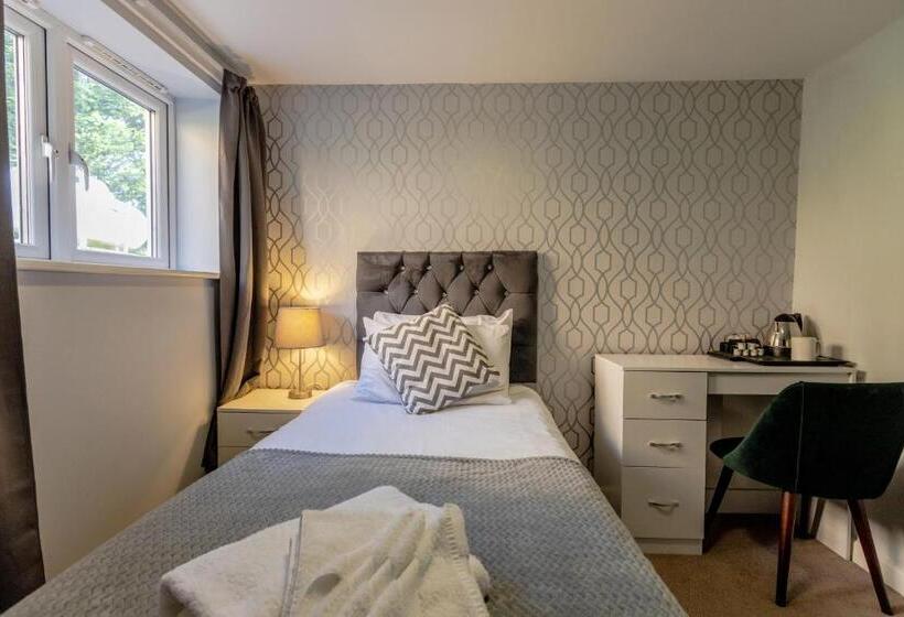 בית מלון כפרי The Angel