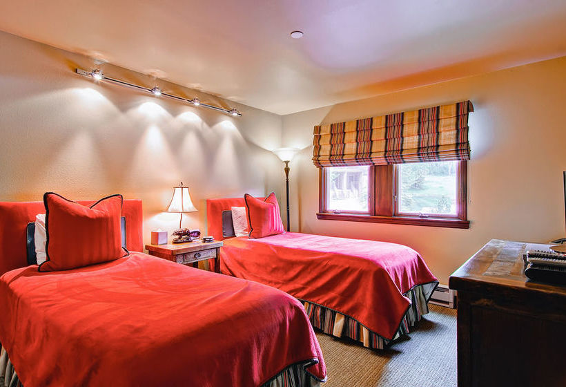 فندق The Meadows Townhomes