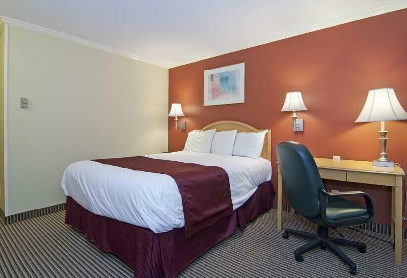 هتل Valley Inn Shakopee
