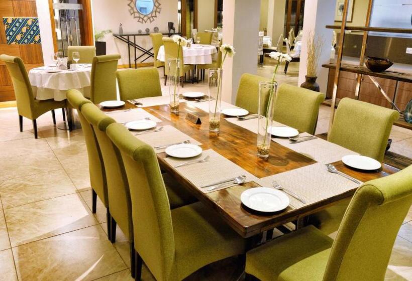 هتل The Zehneria By Sarovar Portico India