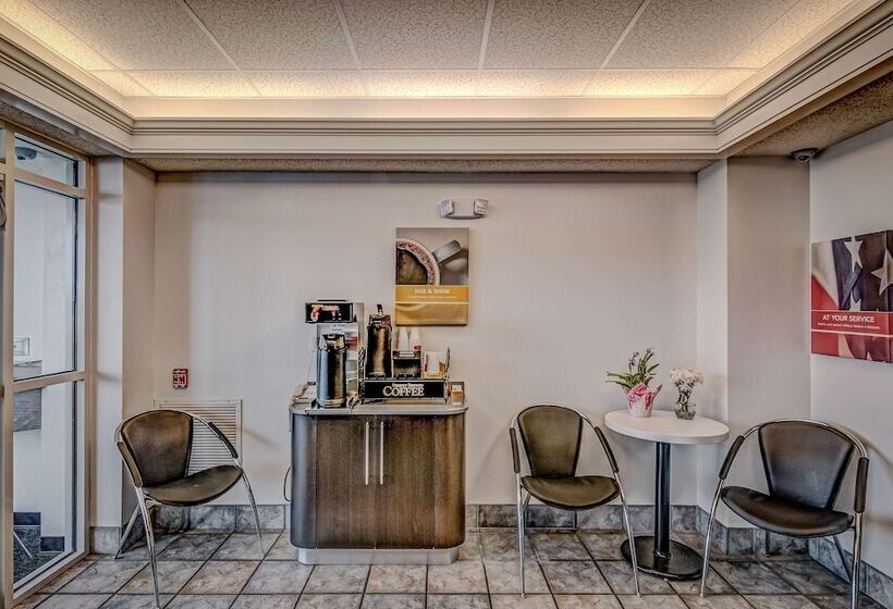 汽车旅馆  Econo Lodge