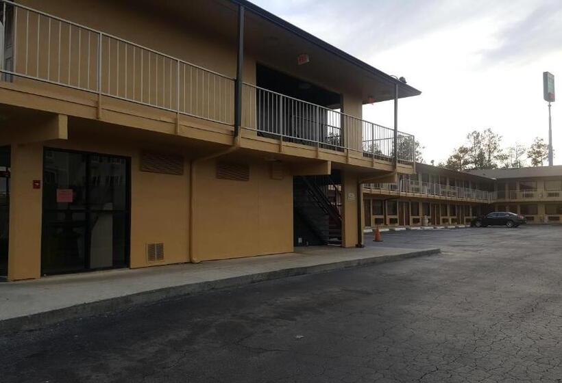مُتل Americas Best Inn Macon