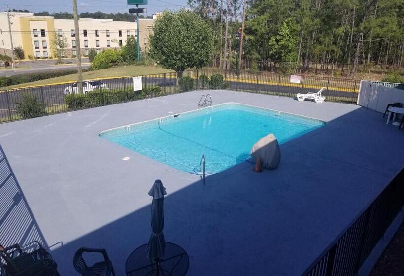 مُتل Americas Best Inn Macon