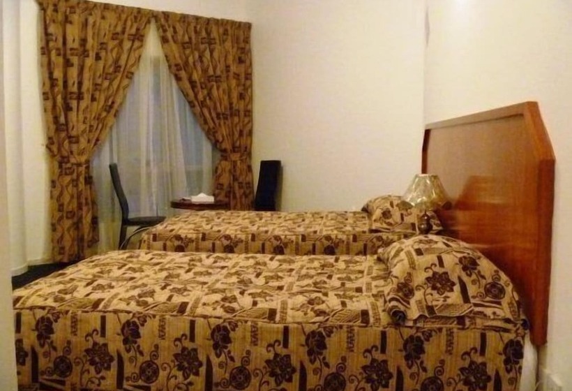 Fotos del hotel Al Zahabiya Hotel Apartments:  2