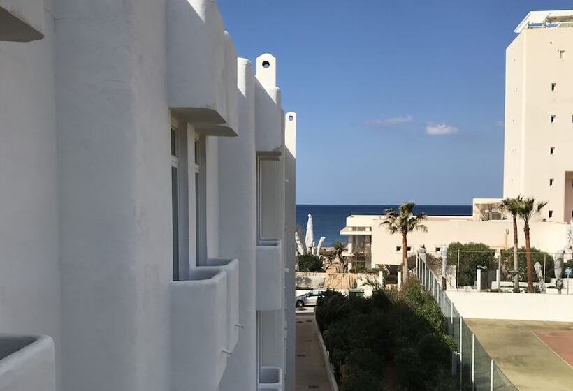 Apartamentos Ibiza