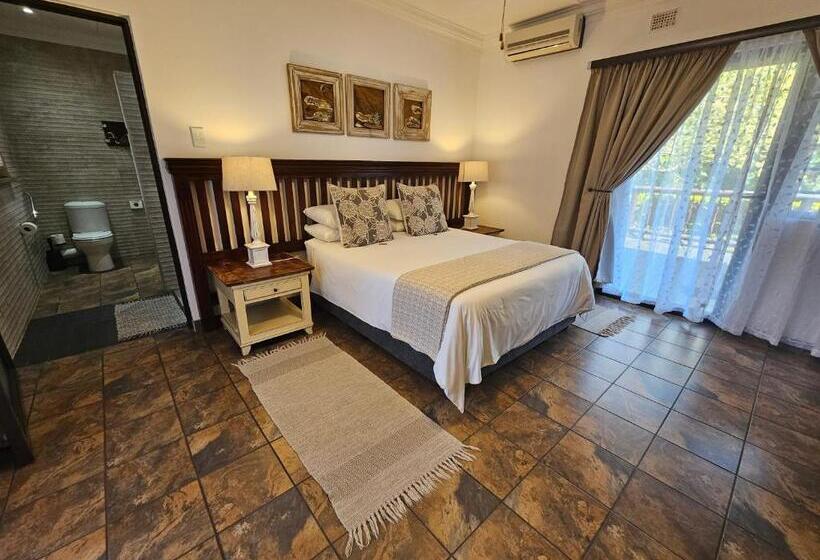 تختخواب و صبحانه Leopard Corner Lodge