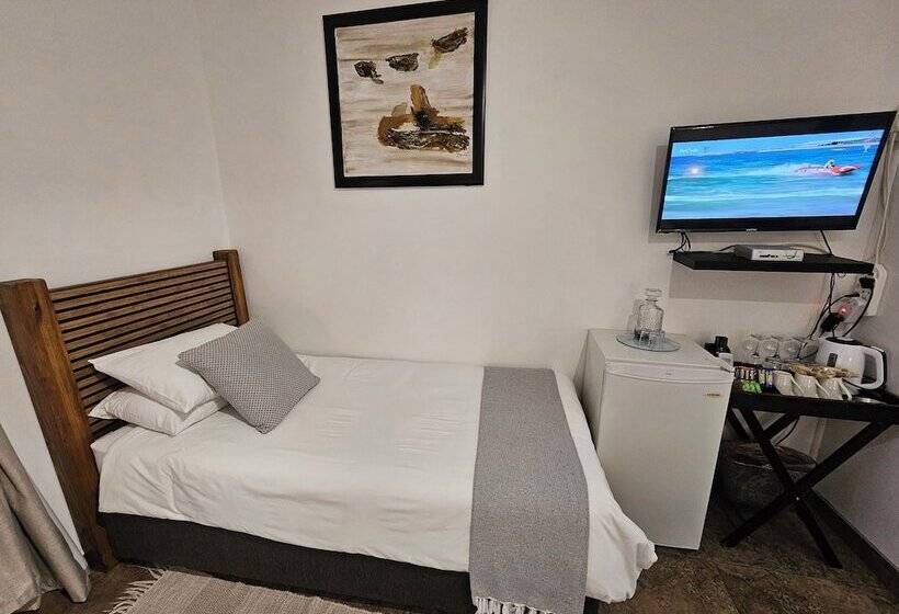 تختخواب و صبحانه Leopard Corner Lodge