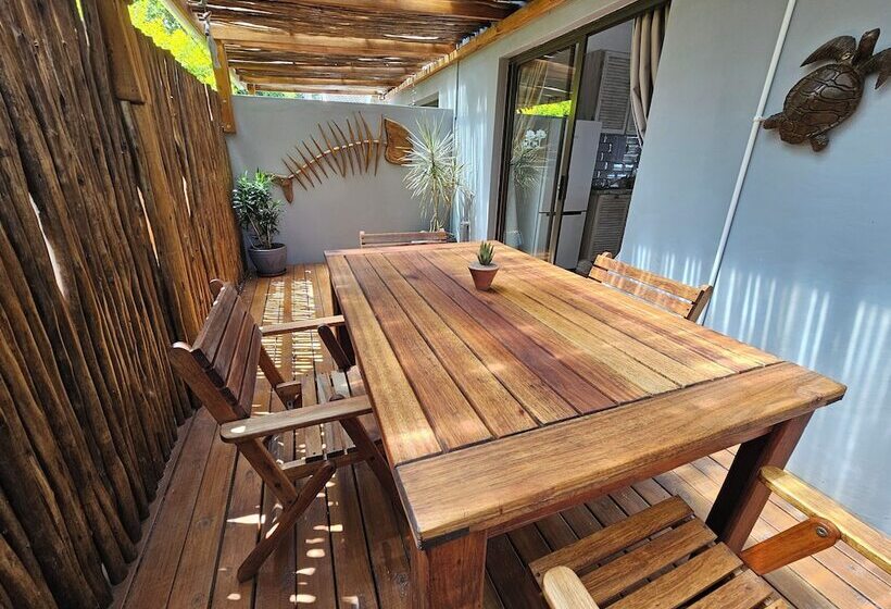 تختخواب و صبحانه Leopard Corner Lodge