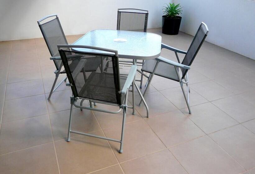 Property Vine   Monterey Moranbah